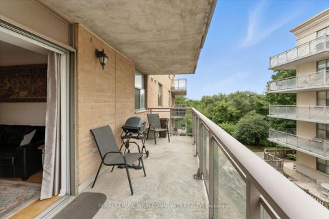 Photo 27 at 307 - 2502 Rutherford Road, Maple, Vaughan