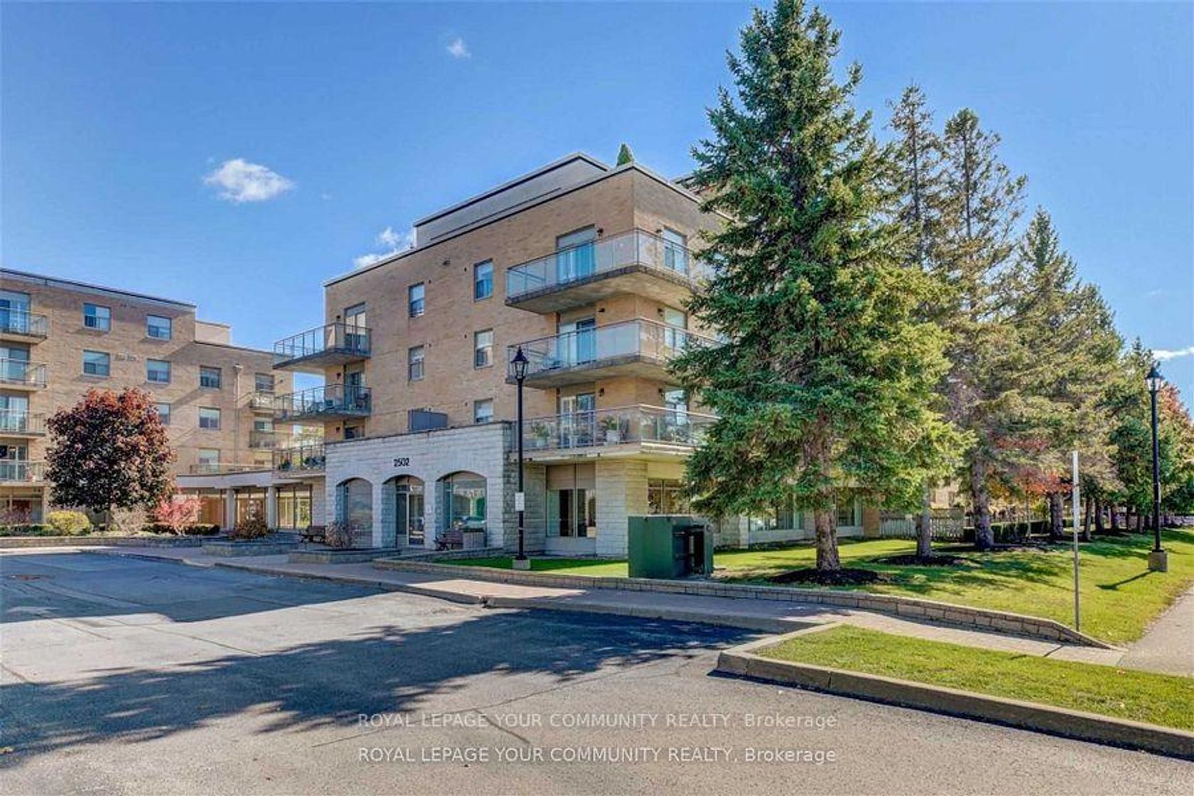 307 - 2502 Rutherford Road, Maple, Vaughan 