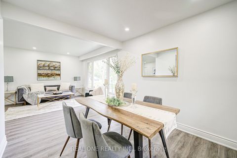 Photo 11 at 68 Laverock Avenue, Mill Pond, Richmond Hill