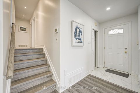 Photo 17 at 68 Laverock Avenue, Mill Pond, Richmond Hill