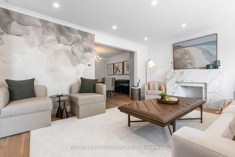 Photo 4 at 278 Rumsey Road, Leaside, Toronto