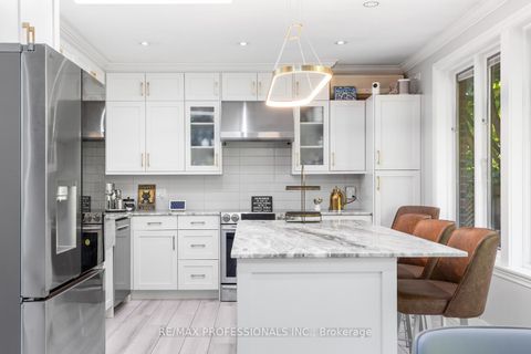 Photo 10 at 278 Rumsey Road, Leaside, Toronto