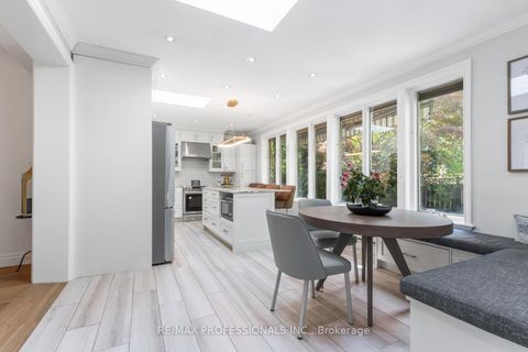 Photo 15 at 278 Rumsey Road, Leaside, Toronto