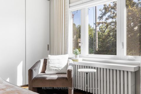 Photo 20 at 278 Rumsey Road, Leaside, Toronto