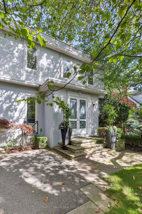 Photo 2 at 99 Bideford Avenue, Westgate, Toronto