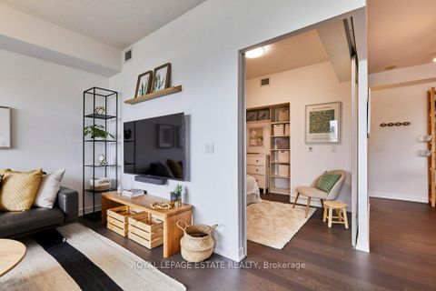 Photo 8 at N419 - 120 Bayview Avenue, Waterfront Communities C8, Toronto
