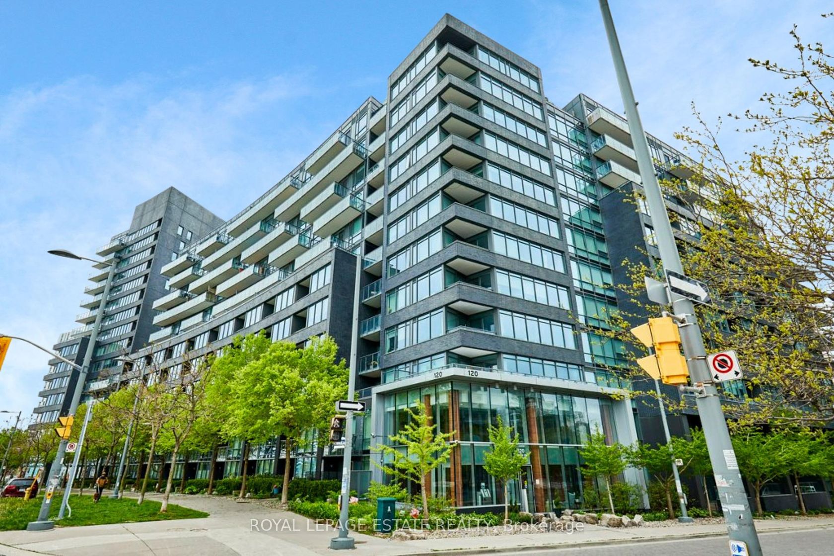N419 - 120 Bayview Avenue, Waterfront Communities C8, Toronto 