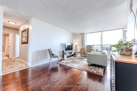 Photo 10 at 901 - 3390 Weston Road N, Humbermede, Toronto