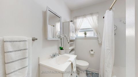 Photo 13 at 48 Acorn Avenue, City Centre West, Toronto