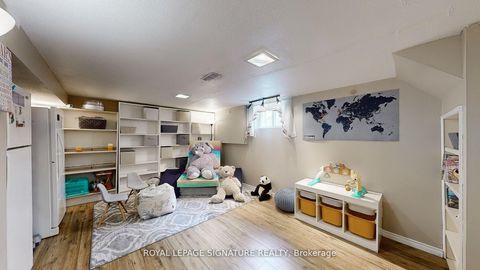 Photo 16 at 48 Acorn Avenue, City Centre West, Toronto