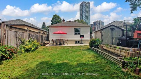 Photo 23 at 48 Acorn Avenue, City Centre West, Toronto