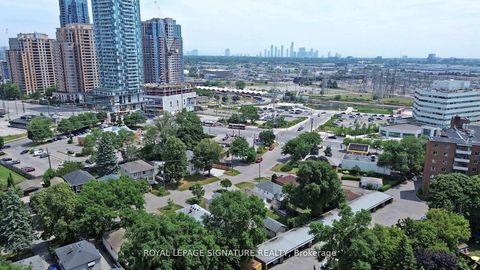 Photo 33 at 48 Acorn Avenue, City Centre West, Toronto