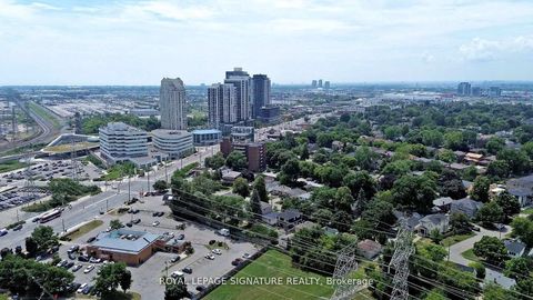 Photo 34 at 48 Acorn Avenue, City Centre West, Toronto