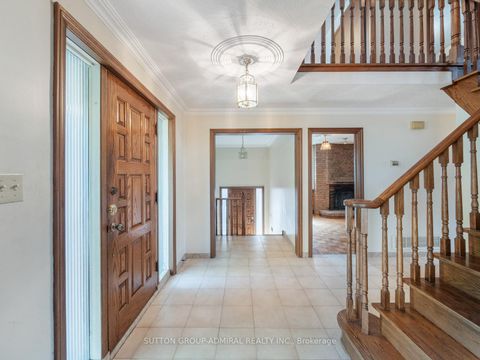 Photo 4 at 150 Maybourne Avenue, Birchmount, Toronto