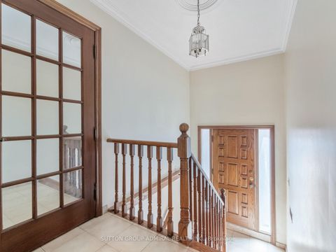 Photo 14 at 150 Maybourne Avenue, Birchmount, Toronto