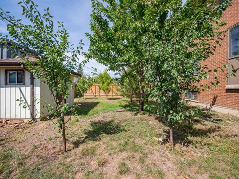 Photo 30 at 150 Maybourne Avenue, Birchmount, Toronto