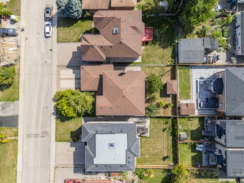 Photo 35 at 150 Maybourne Avenue, Birchmount, Toronto