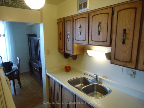 Photo 7 at 1401 - 301 Prudential Drive, Dorset Park, Toronto
