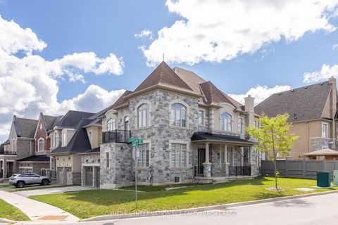 Photo 0 at 33 Conger Street, Maple, Vaughan