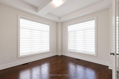 Photo 14 at 33 Conger Street, Maple, Vaughan