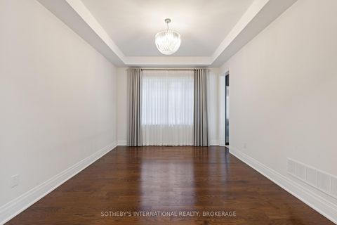 Photo 16 at 33 Conger Street, Maple, Vaughan
