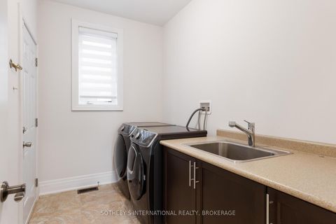 Photo 27 at 33 Conger Street, Maple, Vaughan