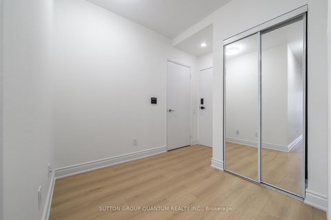Photo 4 at 1902 - 21 Carlton Street, Yonge Corridor, Toronto
