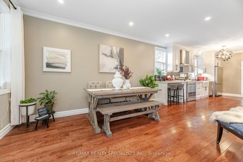 Photo 10 at 7 Twenty Ninth Street, Long Branch, Toronto