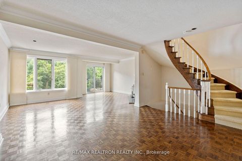 Photo 1 at 1364 Avenue Road, Lawrence Park South, Toronto