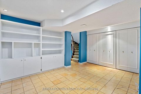 Photo 11 at 1364 Avenue Road, Lawrence Park South, Toronto
