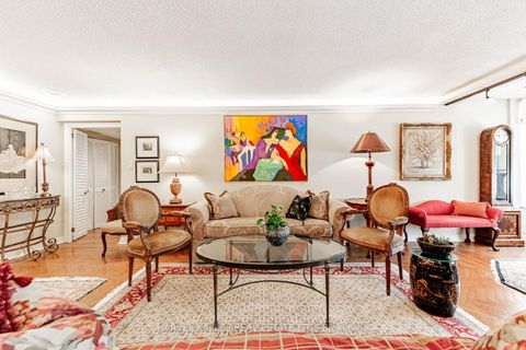 Photo 4 at 906 - 65 Spring Garden Avenue, Willowdale East, Toronto
