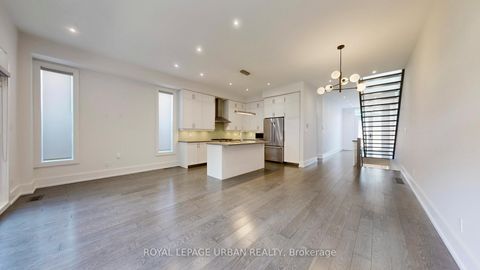 Photo 6 at 8 Gertrude Place, Danforth, Toronto