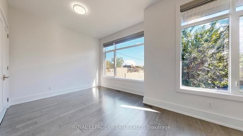 Photo 26 at 8 Gertrude Place, Danforth, Toronto