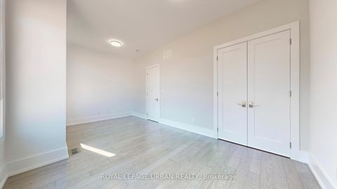 Photo 28 at 8 Gertrude Place, Danforth, Toronto