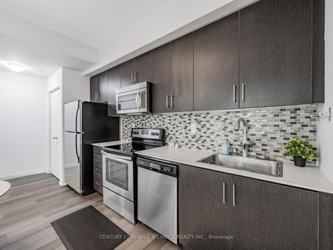 Photo 8 at 32 - 120 Twenty Fourth Street, Long Branch, Toronto