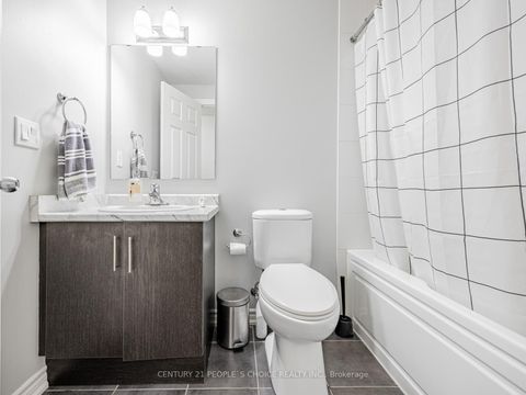 Photo 19 at 32 - 120 Twenty Fourth Street, Long Branch, Toronto