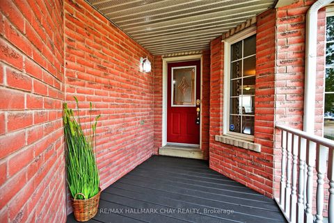 Photo 1 at 2017 Wilson Street, Alcona, Innisfil
