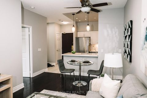 Photo 11 at 108 - 22 Olive Avenue, Willowdale East, Toronto