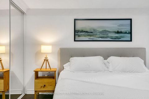 Photo 14 at 501 - 253 Merton Street, Mount Pleasant West, Toronto