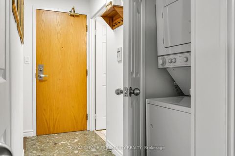 Photo 18 at 501 - 253 Merton Street, Mount Pleasant West, Toronto