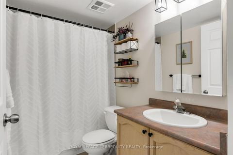 Photo 19 at 501 - 253 Merton Street, Mount Pleasant West, Toronto