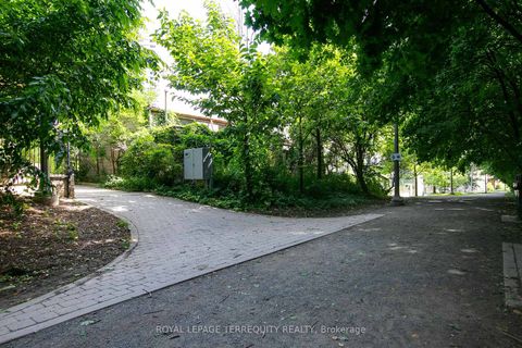 Photo 37 at 501 - 253 Merton Street, Mount Pleasant West, Toronto