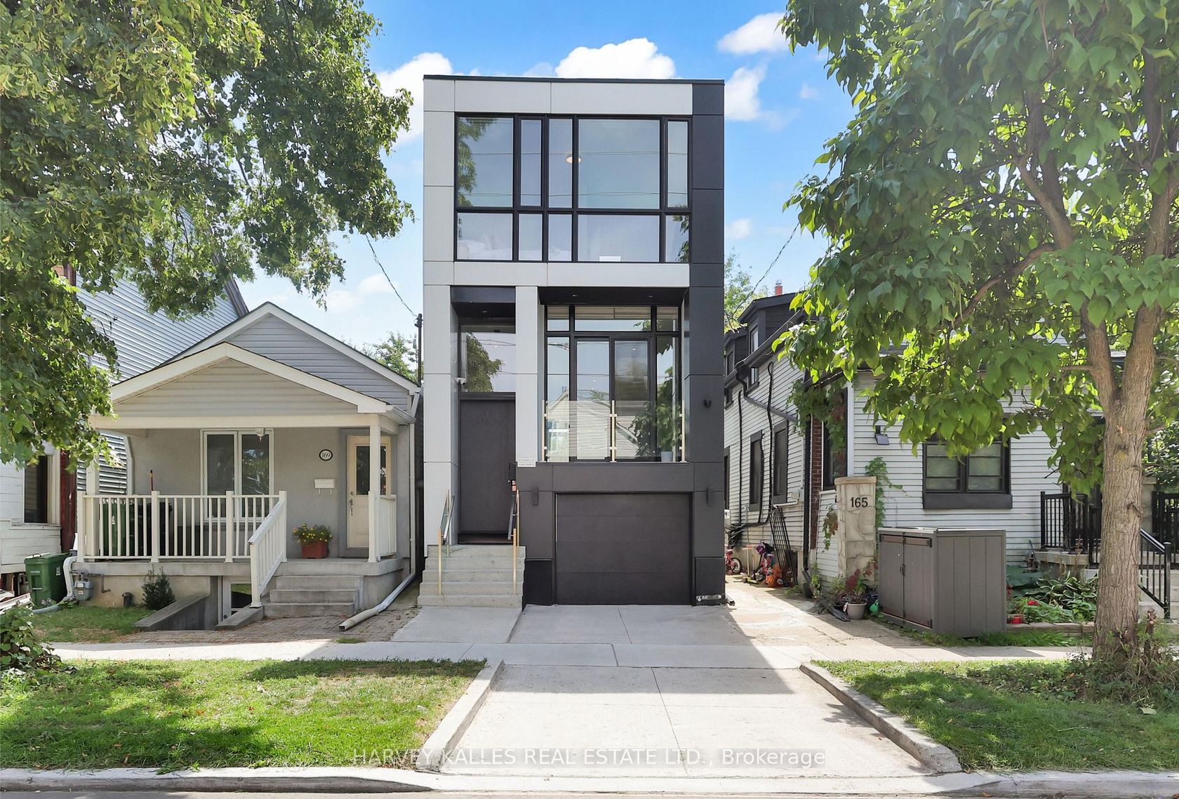 167 Sammon Avenue, East York, Toronto 