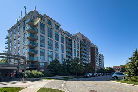 Photo 1 at 515 - 120 Dallimore Circle, Don Mills, Toronto