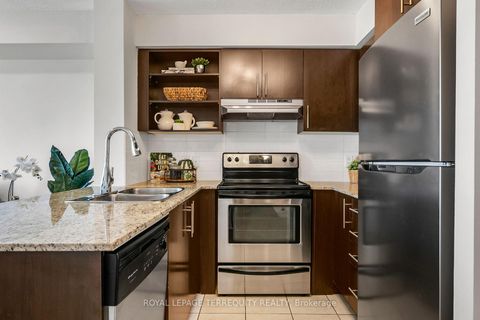 Photo 13 at 515 - 120 Dallimore Circle, Don Mills, Toronto