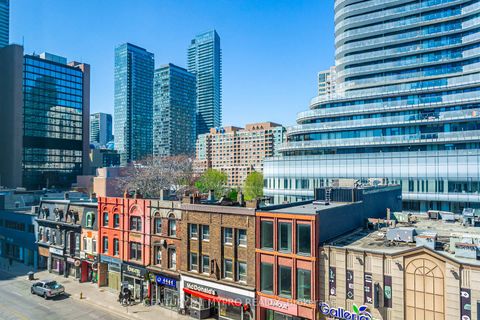 Photo 27 at 401 - 555 Yonge Street, Yonge Corridor, Toronto