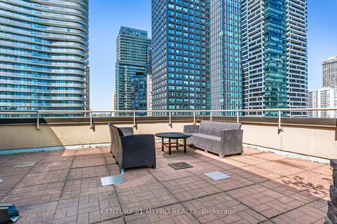 Photo 29 at 401 - 555 Yonge Street, Yonge Corridor, Toronto