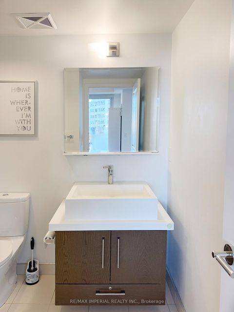 Photo 15 at 1910 - 1080 Bay Street, Bay Street Corridor, Toronto Photo 15 at 1910 - 1080 Bay Street, Bay Street Corridor, Toronto