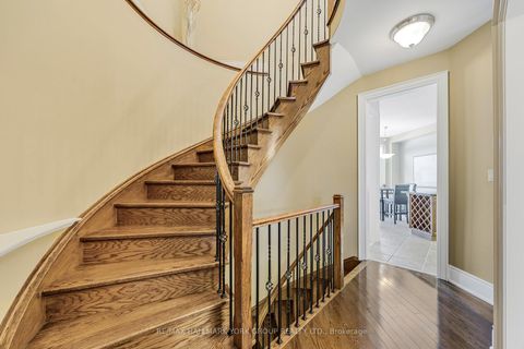 Photo 8 at 8 - 484 Worthington Avenue, Oak Ridges Lake Wilcox, Richmond Hill