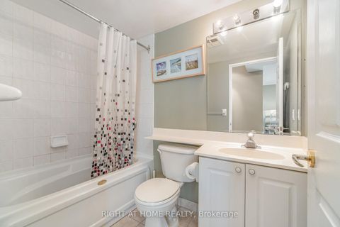 Photo 10 at 1912 - 1 Lee Centre Drive, Woburn, Toronto